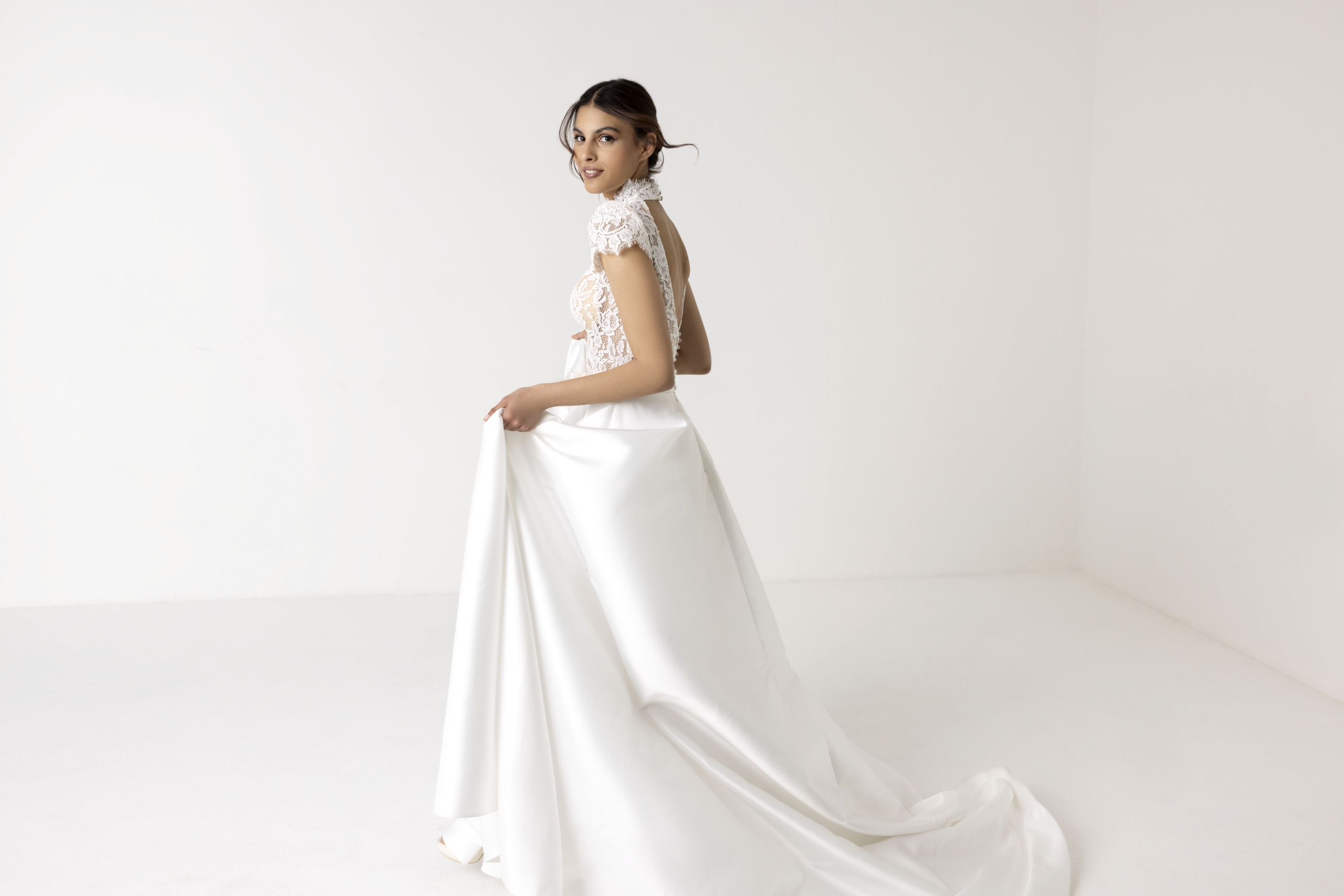 Body-3223133-Gonna-Samira-_1-scaled-1