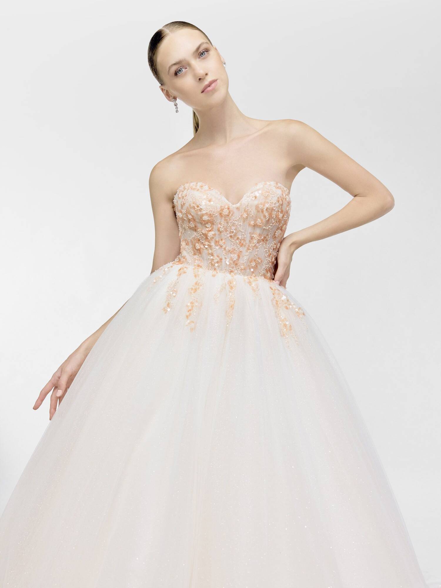 adelinda-d-c997cf09-MO